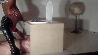 Golden Shower from Black Princess