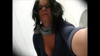German Pissing Chubby Bigtits