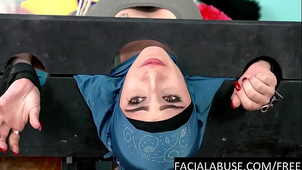 Video Porno Pissing Arab Muslim - Arab Infidel Humiliated + Face Fucked - Pisshamster.com