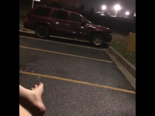 Comp Pee Hot Public Ginger