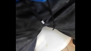 Peing in Toilette Gaste85 Υγρό παντελόνι