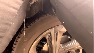 Pissing Outdoors- Littlekathy