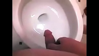 Shaved Cock Peeing - Pisshamster.com