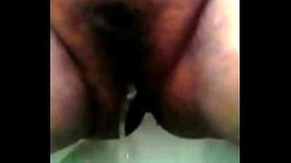 Mau Wife Piss