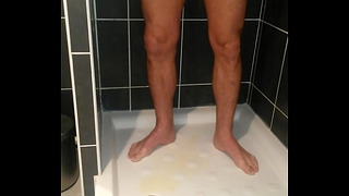 Se Pisser Dessus En Caleçon