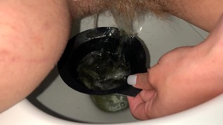 Breeding Milf Hoe Pissing In Pot For Her Weekly Pregnancy Test