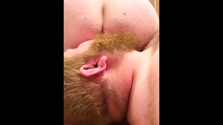 Pissy Emmy – Pissing While He Eats My Pussy And Then I Rub My Ass All Over His Face