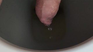 Tuvalette Otururken Eller Serbest İşmek