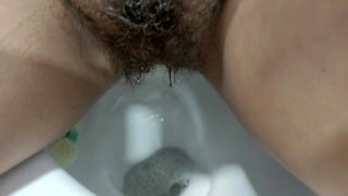 Look At My Hairy Pussy While I’m Pee
