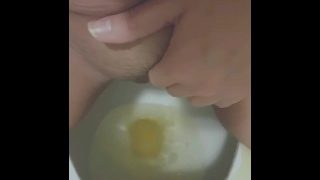 Messy Toilet Piss