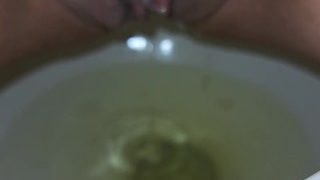 Who’s Thirsty? Naught Milf Pissing In Toilet.