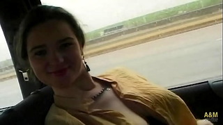 A Mi Amante Le Cuento Lo Que Hago Con Mi Marido Y Me Meo De Risa.