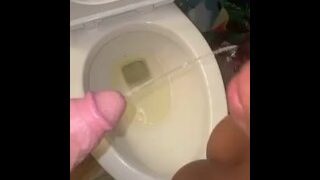 Drinking daddy’s piss like a good girl