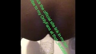 Ebony hot chick drinks PISS + pours piss on ass and twerks