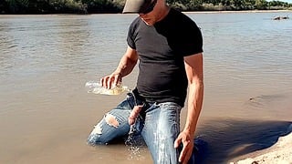 Getting Caught Public Pissing In Jeans On The Rio Grande