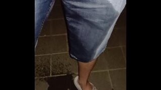 Jeans Shorts Pissing