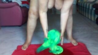 Jen is Peeing on her own Clothes