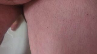 Male pee desperation and clean with cold water