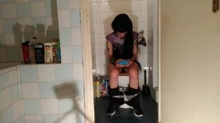 Sexy Goth Teen Pee & S. While Play With Her Phone Pt2 HD