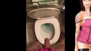 Shemale Transsexual Pissing