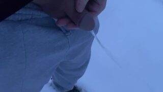Taking a piss on snowy train tracks. 4K 60FPS