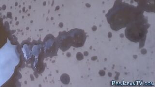 Oriental Sweetie Sprays Piss