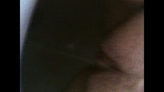 pissing in the toilet 1