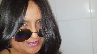 Extremely Mario Spray and Swallowed