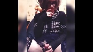 Hattabi4ik Crossdresser Massive Self Pissing Femboy Fetish (Gold Rain)