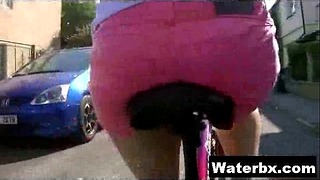 Yummy Thigh Fetish Babe Wicked Piss