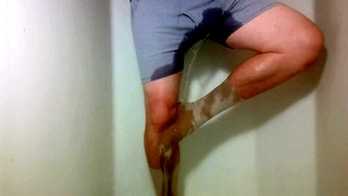 Sunday gardening almost pissing myself feels so good to hold out