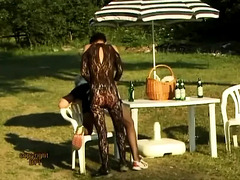 Golden shower ocenas