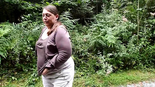 BBW Fat Ass Granny Pissing Outside