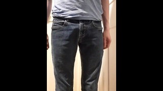 Pissing in Tight Jeans