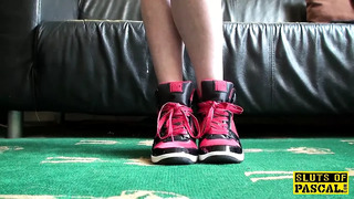 Pissing uk sub straddles the bath and pees