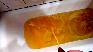 My first piss bath with 5L piss
