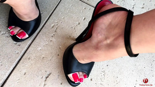 Pissing on Sexy Feet in High Heels Sandals