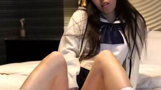 清楚な人気セーラー服でパンティーがシミできるまでオナニー 福 博 女